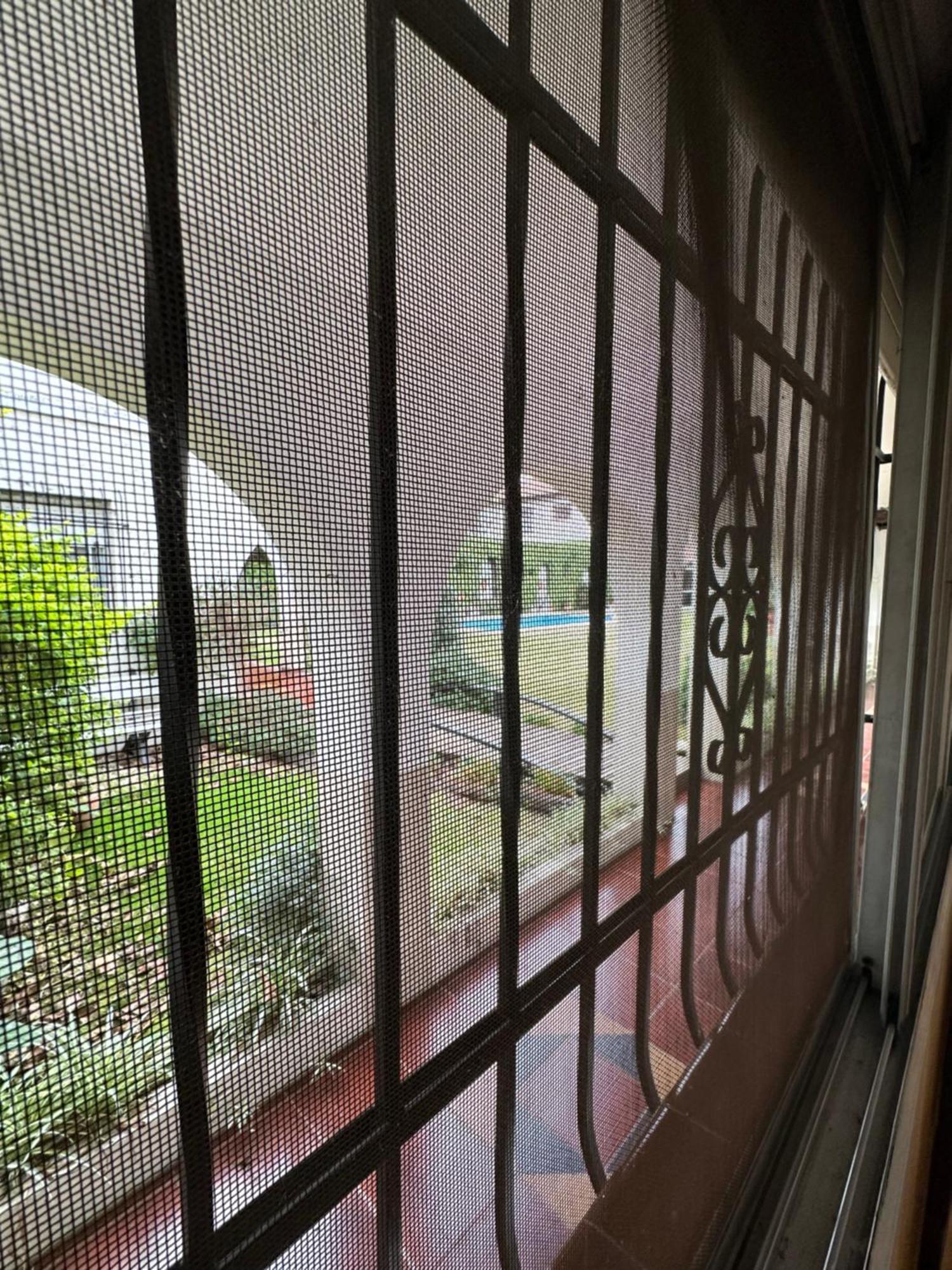 Lpr Express Eze Airport Hotel Monte Grande Luaran gambar